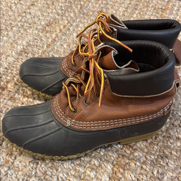 L.L. Bean Brown and Black Ankle Boots - Picture 4 of 5